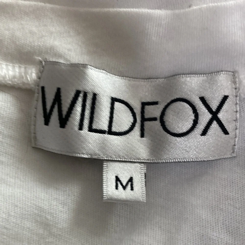Wildfox Dolls Kill She Loves Me long sleeve white shirt tee Very Soft women’s M - Picture 4 of 7